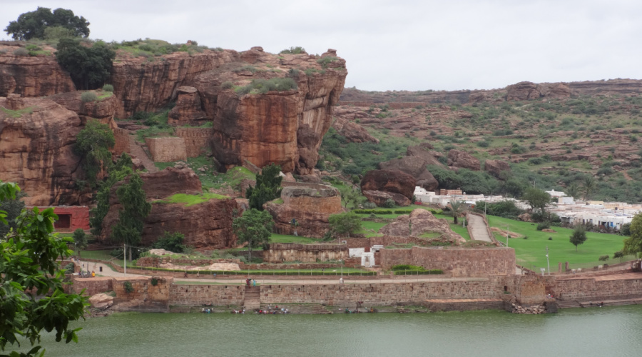 badami grottempel