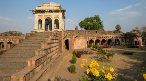 mandu ashrafi mahal