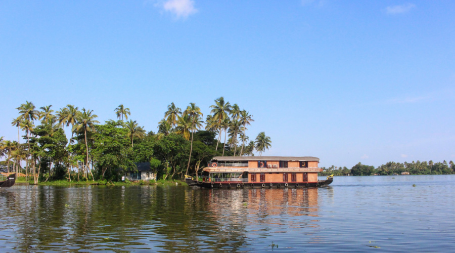 backwaters kerala