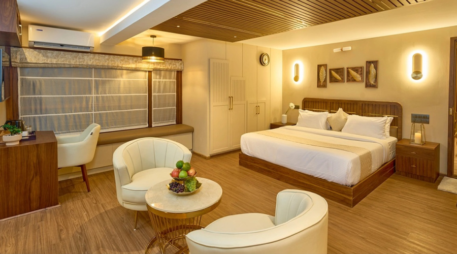 kerala luxury houseboat