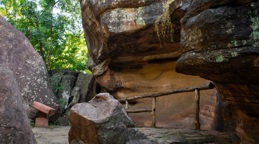 Bhimbetka rock shelter