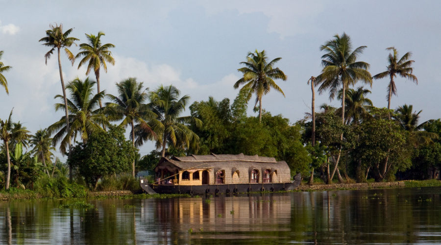 backwater cruise houseboat