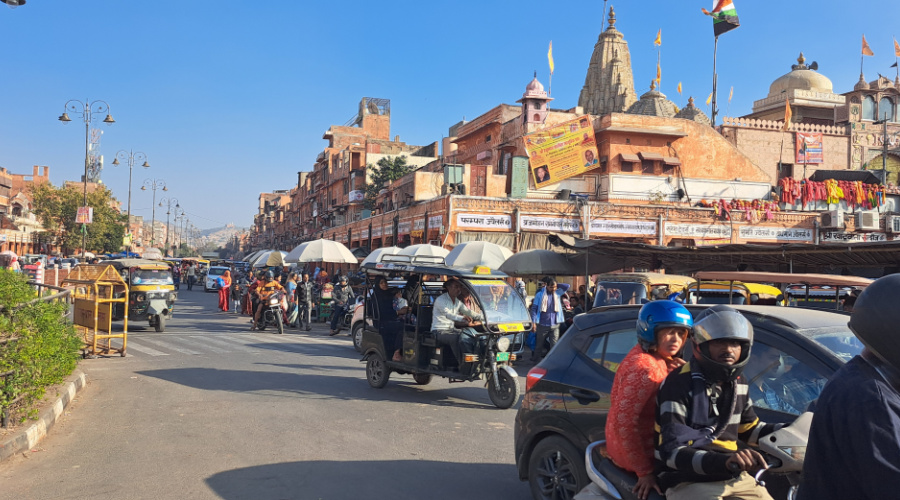 tuk tuk jaipur